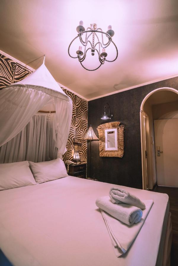 Ruby Rooms Kifisia - Adults Only Athènes Extérieur photo
