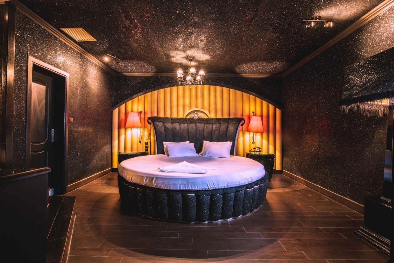 Ruby Rooms Kifisia - Adults Only Athènes Extérieur photo