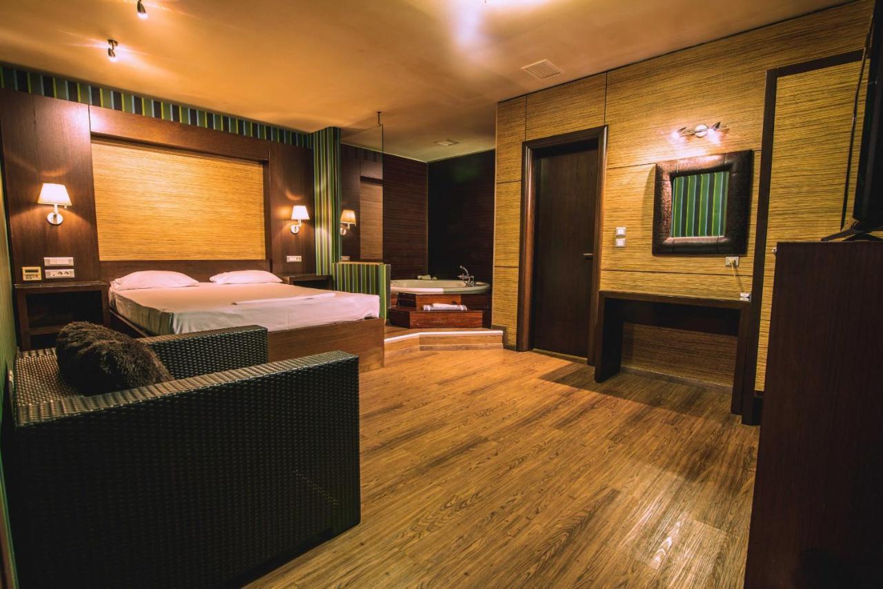 Ruby Rooms Kifisia - Adults Only Athènes Extérieur photo